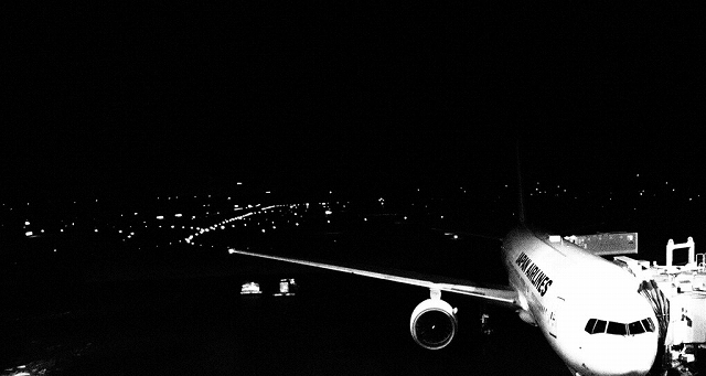 夜の駐機場