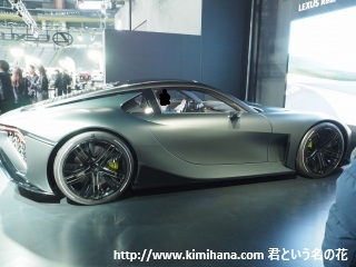 LEXUS Real�~Virtual Driving Cockpit��